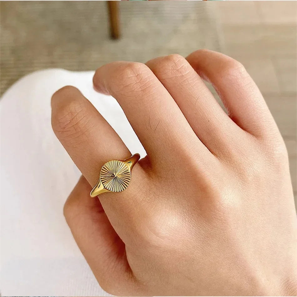 rings for women Stainless Steel ring woman Rock Square Heart Oval Classic Unisex Golden Jewelry Women ring like Wholesale