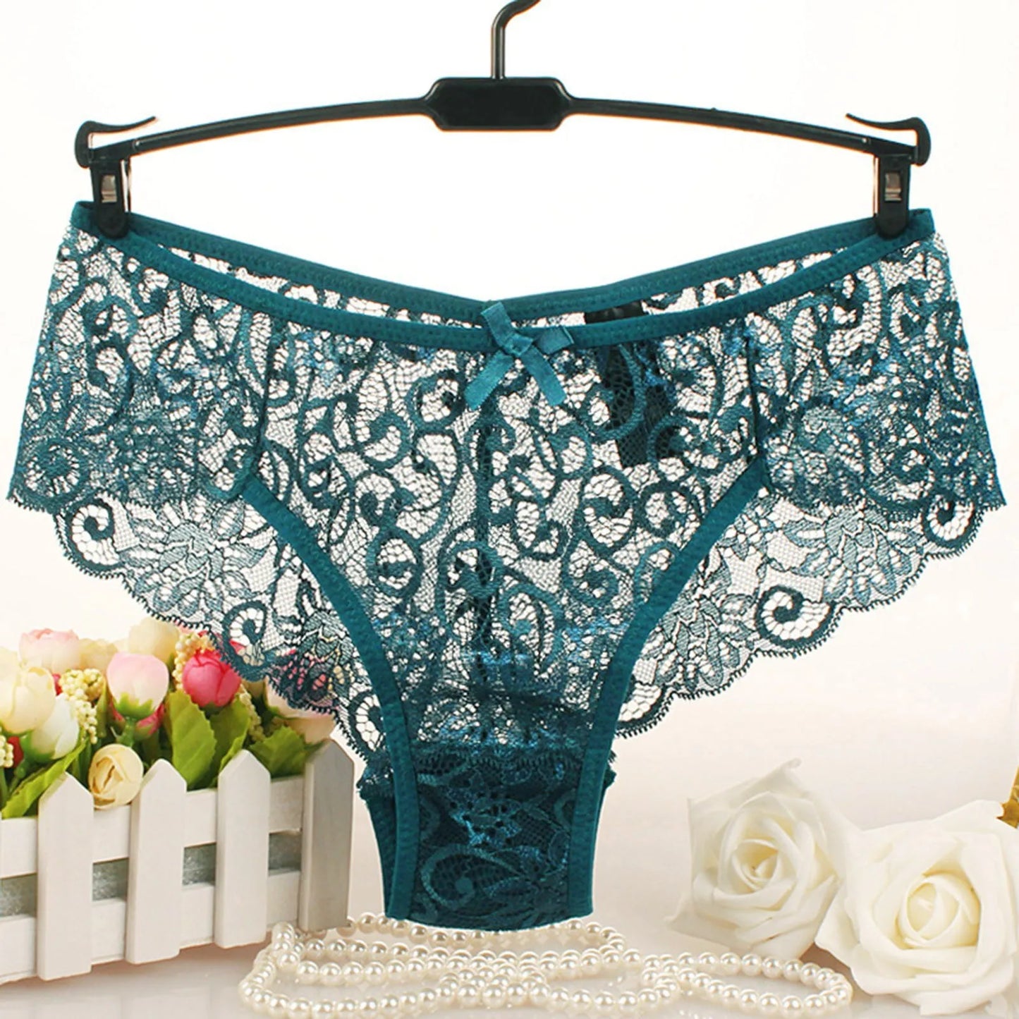 Panties For Women Plus Size Thongs Woman 2024 Women Sexy Panties Lace Cutout Hollow Waist Sexy Panties Calcinhas Feminina