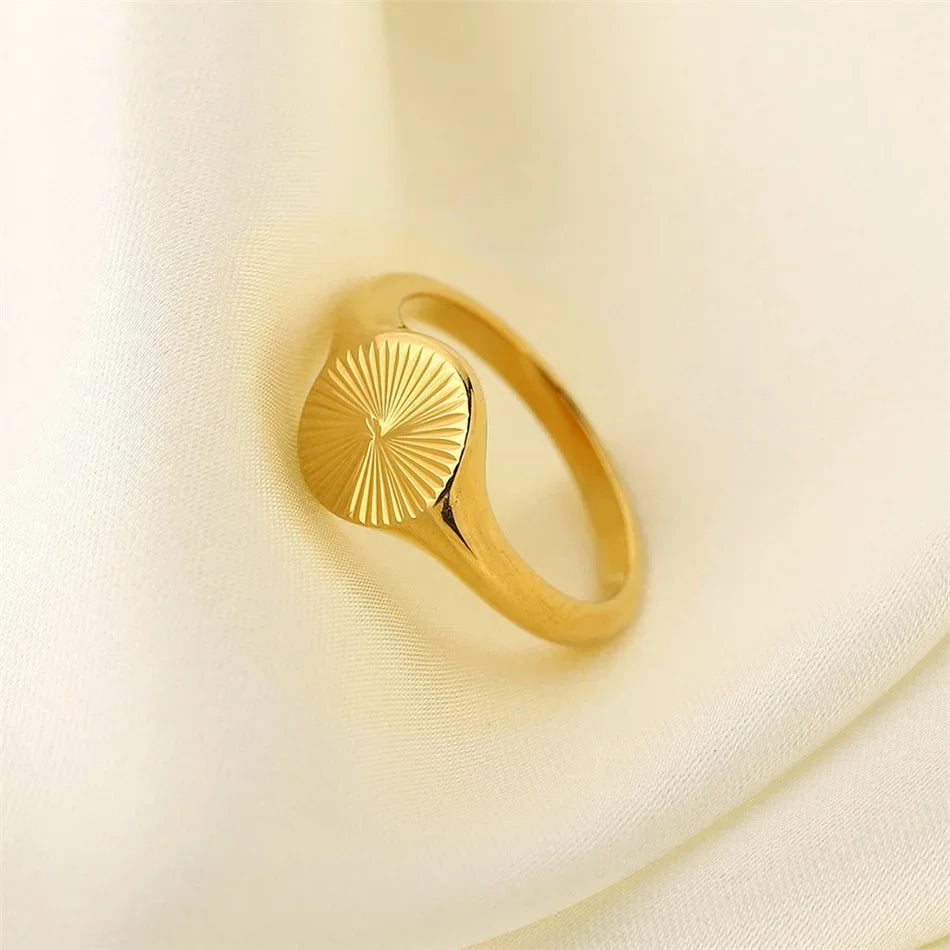 rings for women Stainless Steel ring woman Rock Square Heart Oval Classic Unisex Golden Jewelry Women ring like Wholesale